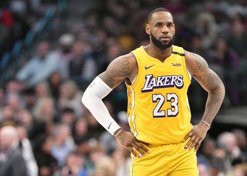 kaiyun-【人物】36岁仍在进化!詹皇,您再不老其他人都疯了